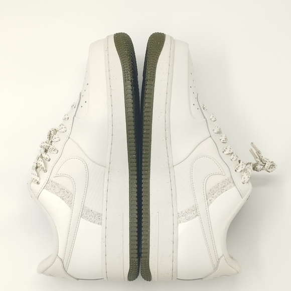 Air force 1 07 LV8 size 10US mens 11.5 womens - Picture 5 of 9